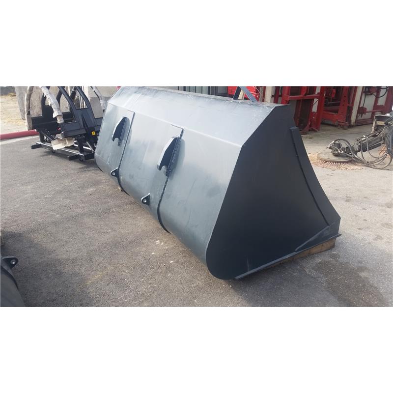 Zajemalka SVD MAXI 2,4m, 1,85m3