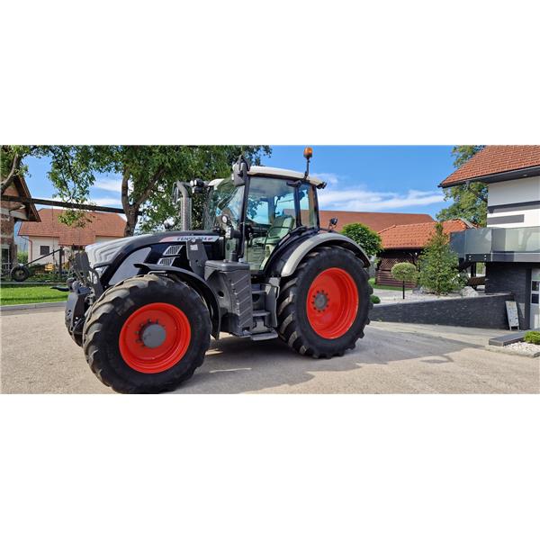 TRAKTOR FENDT 724 VARIO Black