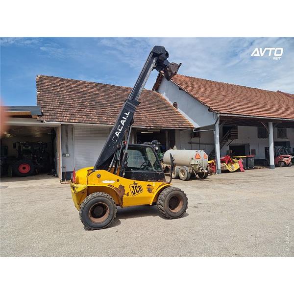 TELESKOPSKI NAKLADAČ JCB
