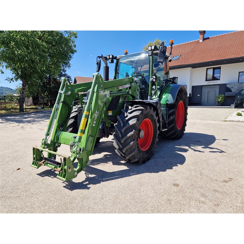 TRAKTOR FENDT 516 VARIO S4 TMS