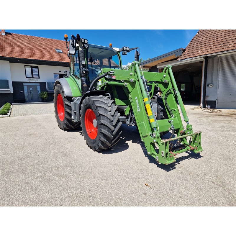 TRAKTOR FENDT 516 VARIO S4 TMS