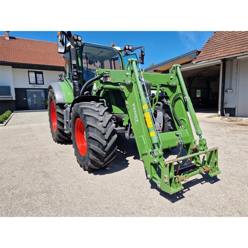 TRAKTOR FENDT 516 VARIO S4 TMS