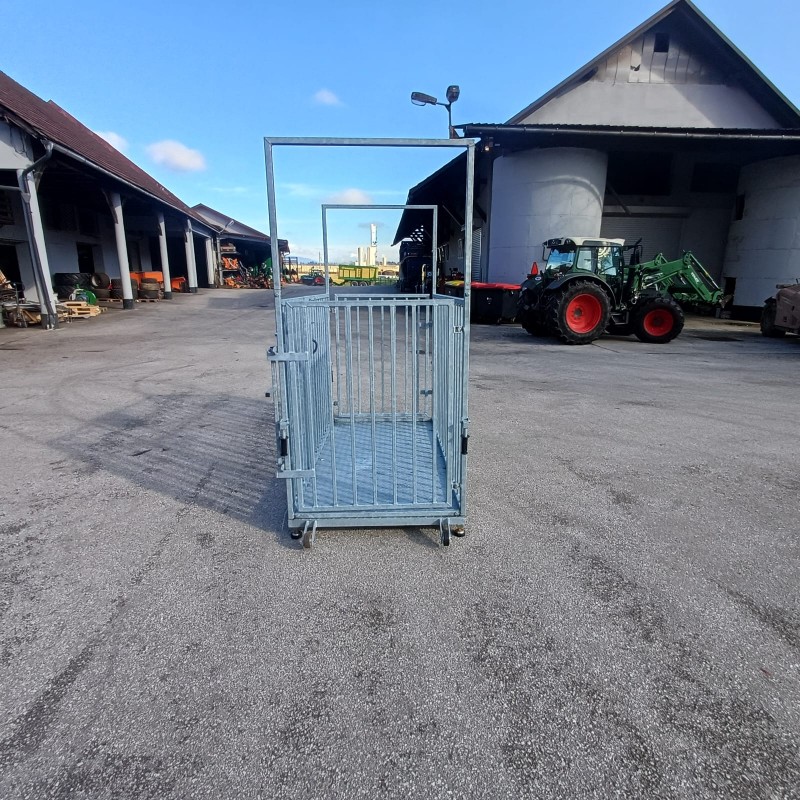 TEHTNICA ZA ŽIVALI M-ROL