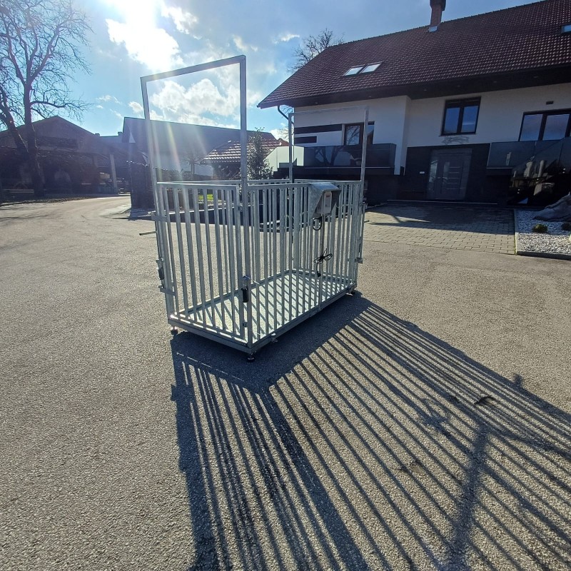 TEHTNICA ZA ŽIVALI M-ROL