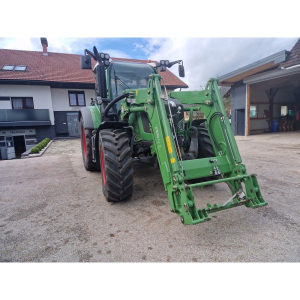 TRAKTOR FENDT 516 VARIO SCR