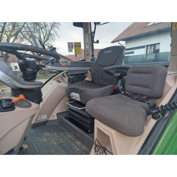 TRAKTOR FENDT 516 VARIO S4 TMS
