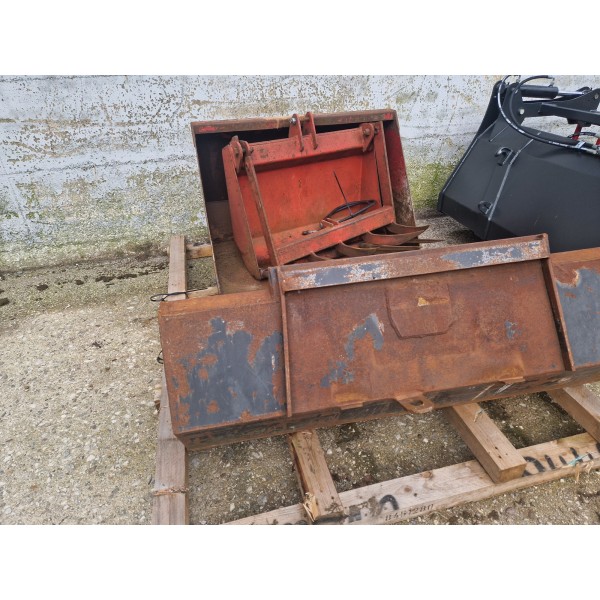 ZGIBNI NAKLADAČ WEIDEMANN