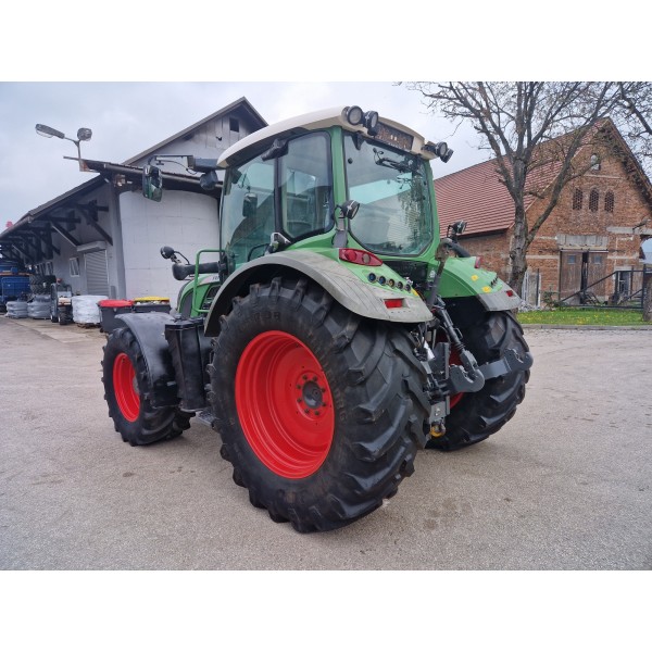 TRAKTOR FENDT 516 VARIO TMS SCR