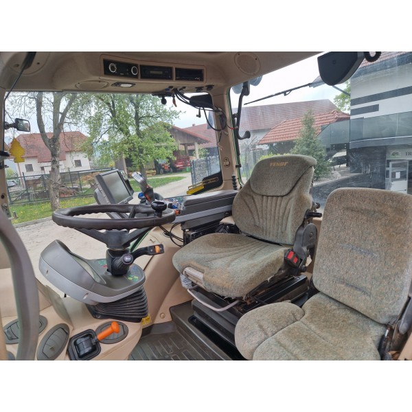 TRAKTOR FENDT 516 VARIO TMS SCR