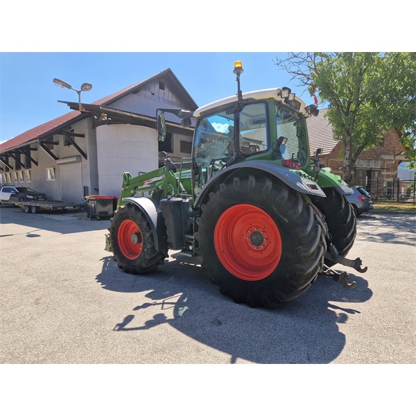 TRAKTOR FENDT 516 VARIO S4 TMS