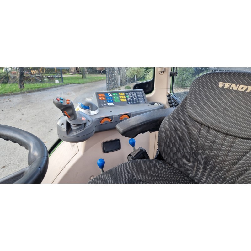 TRAKTOR FENDT 310 Vario S4 TMS