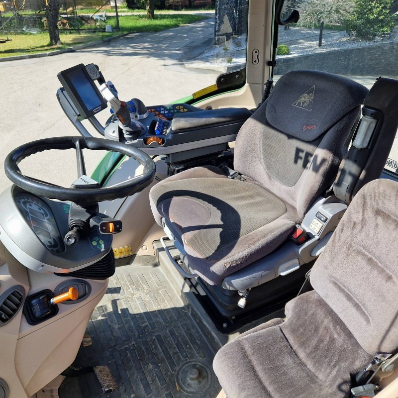 TRAKTOR FENDT 722 Vario
