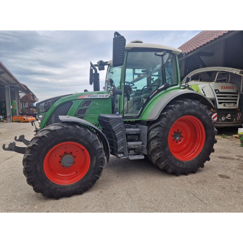 TRAKTOR FENDT 516 VARIO SCR