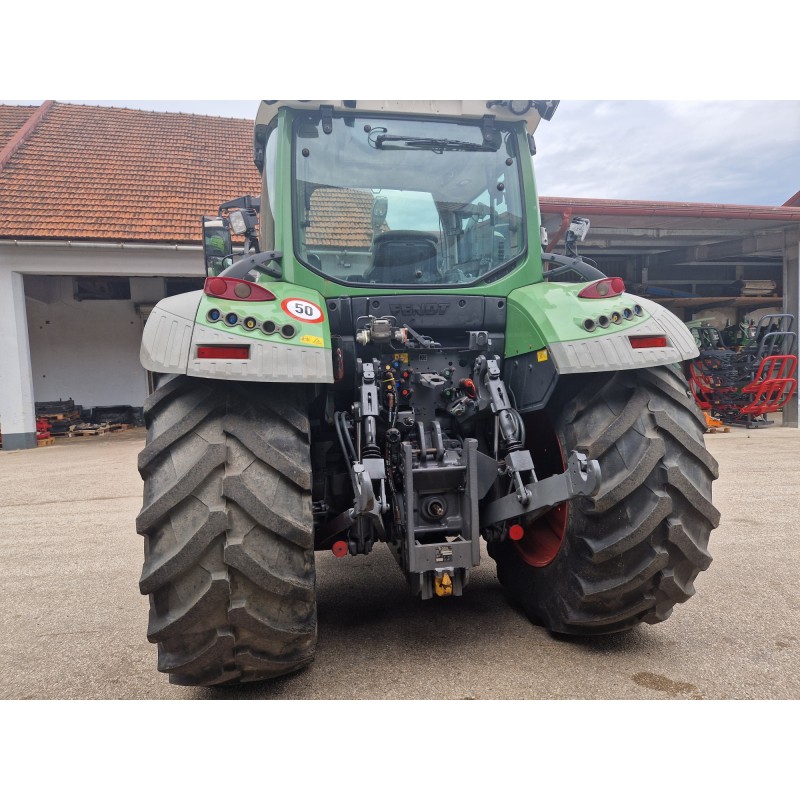 TRAKTOR FENDT 516 VARIO SCR