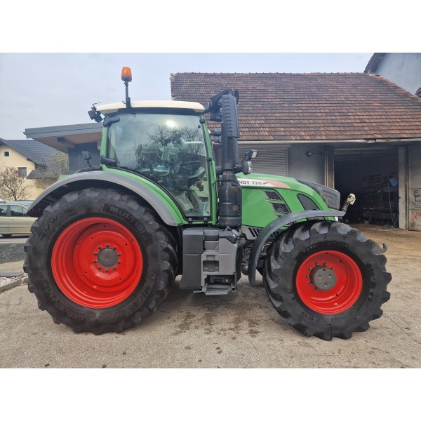 TRAKTOR FENDT
