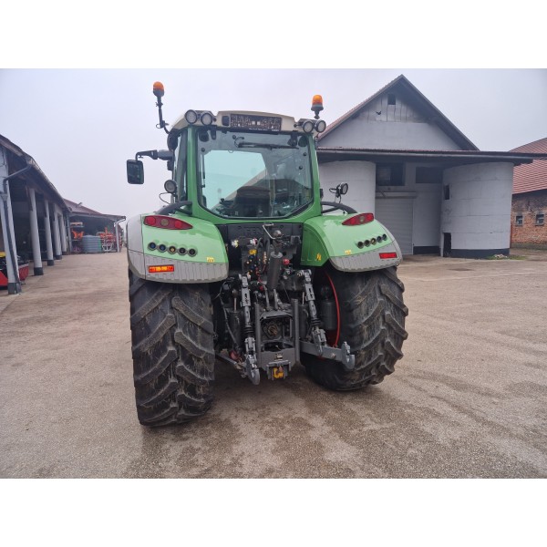 TRAKTOR FENDT