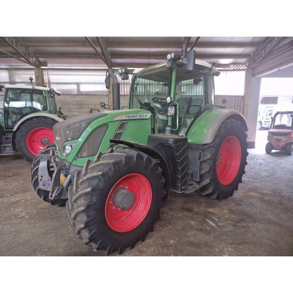 TRAKTOR FENDT 724 Vario SCR