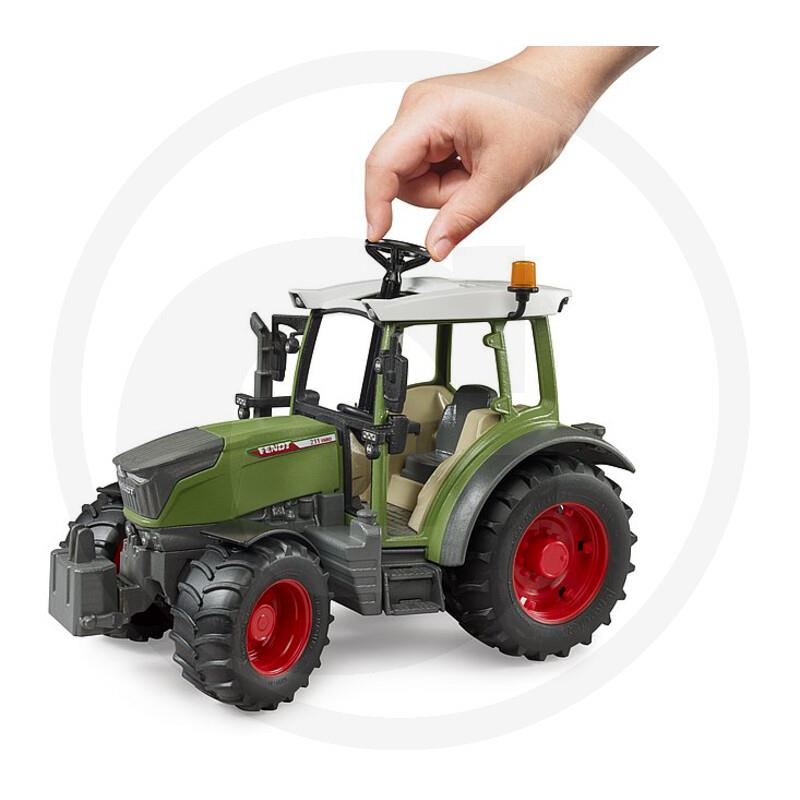 Bruder traktor Fendt Vario 211
