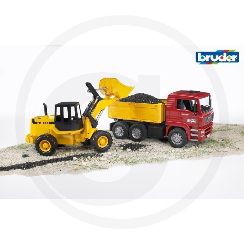 Bruder tovornjak z bagrom