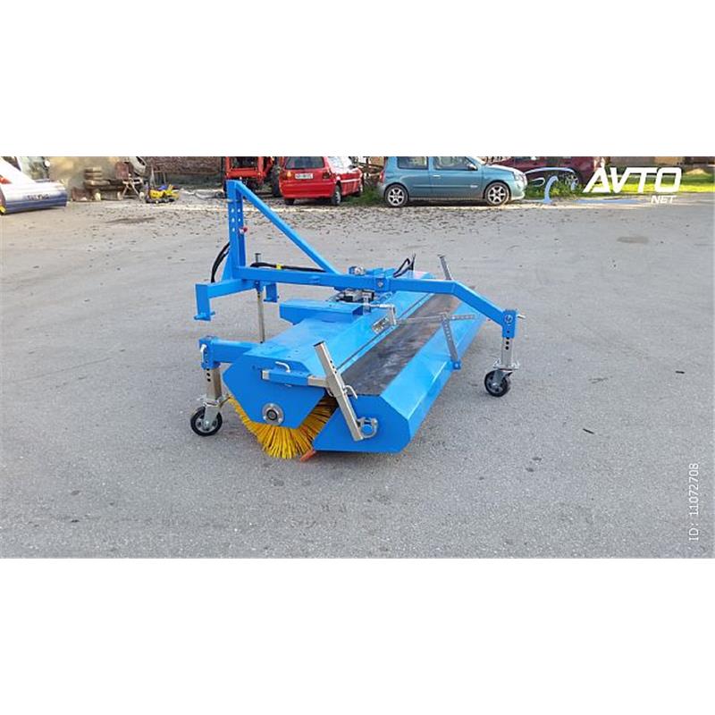 STROJ ZA POMETANJE SVD