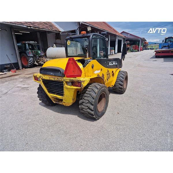 TELESKOPSKI NAKLADAČ JCB