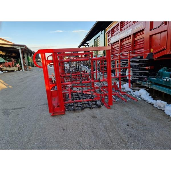 TRAVNIŠKA BRANA S ČESALOM