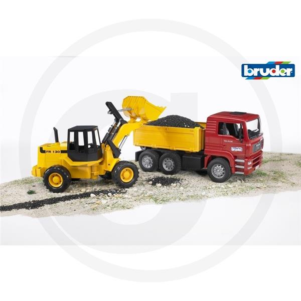 Bruder tovornjak z bagrom