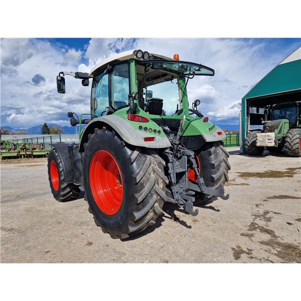 TRAKTOR FENDT 516 VARIO